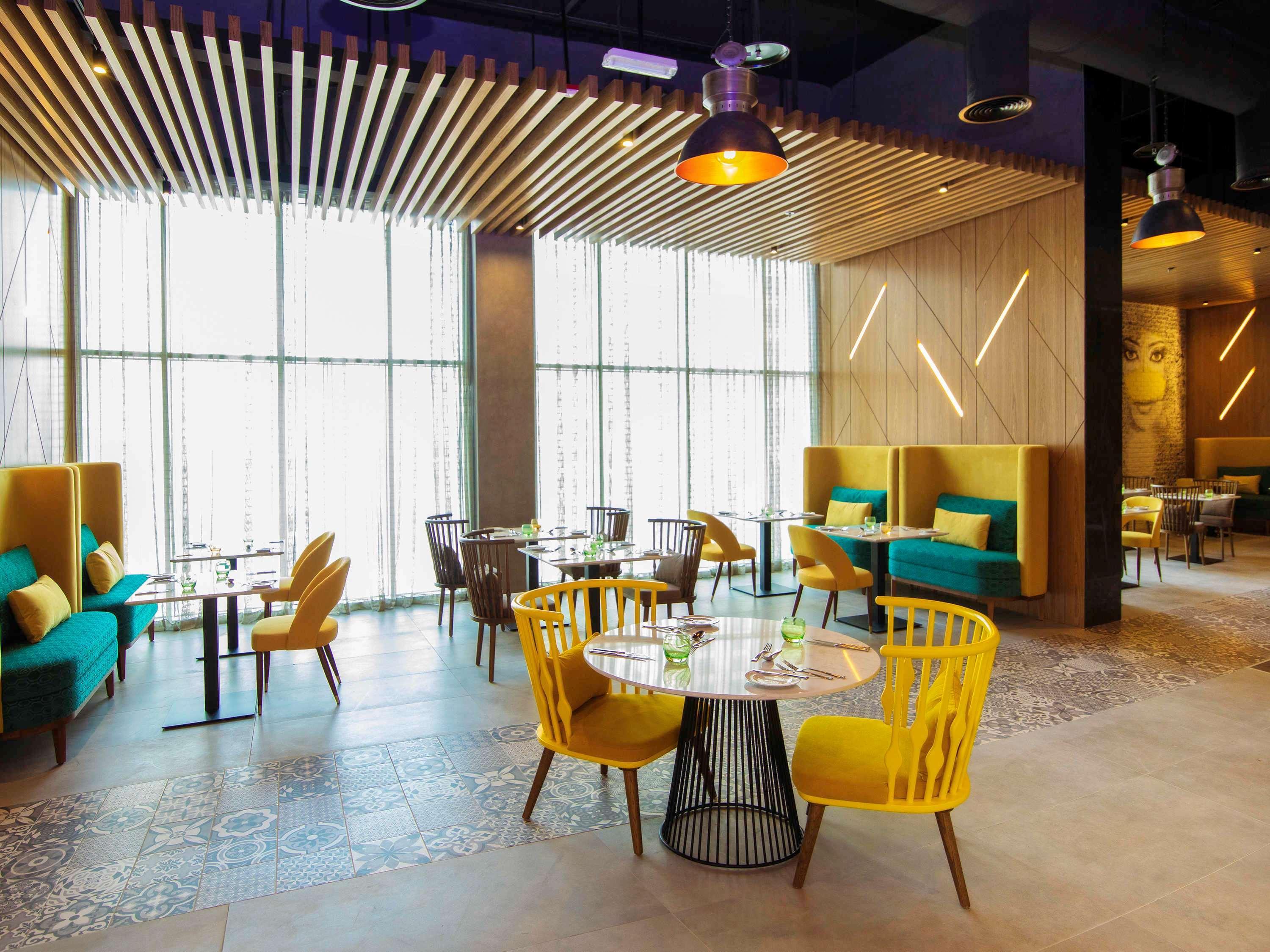 Pullman 5* Sharjah