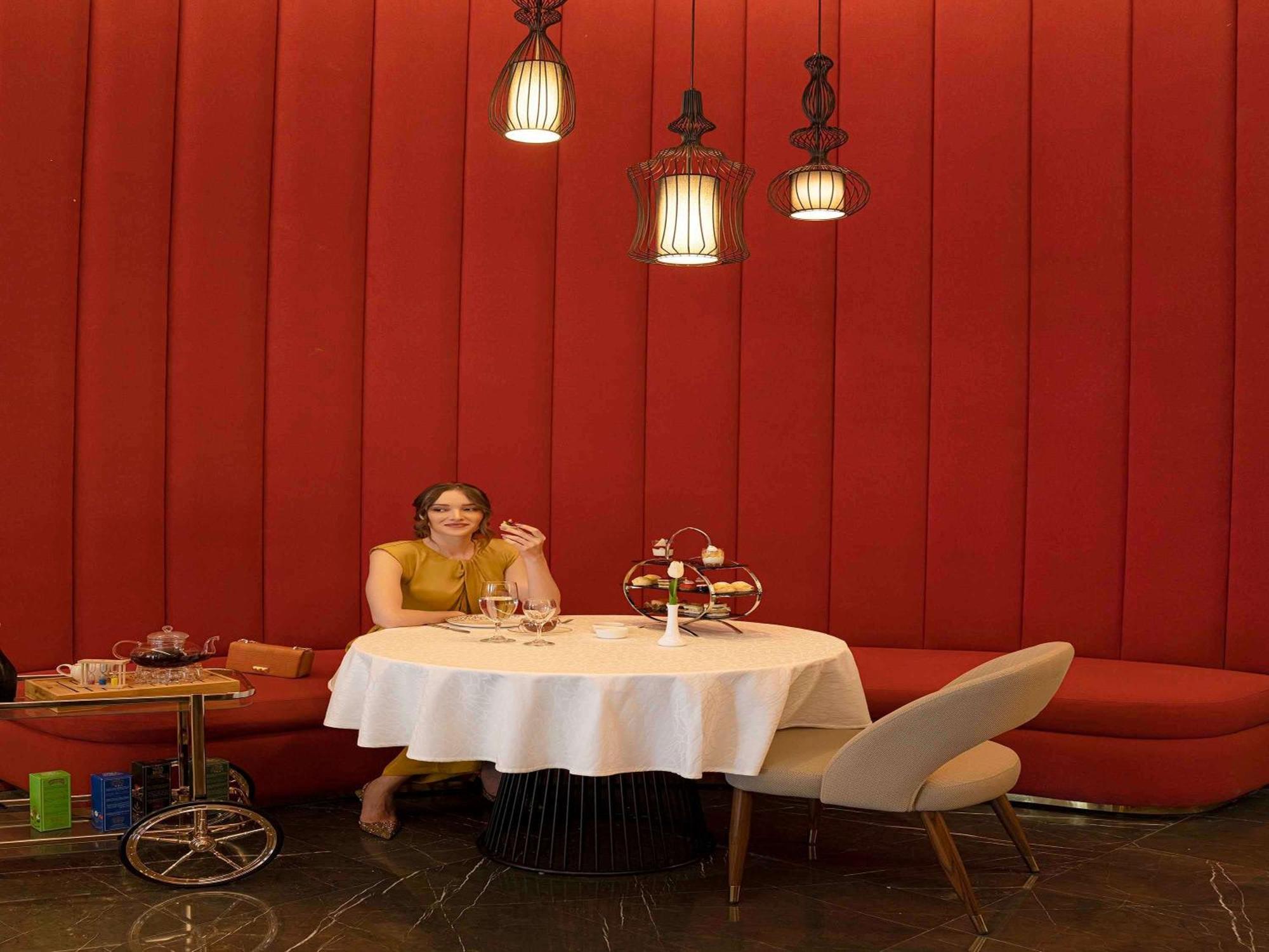 Pullman 5* Шарджа